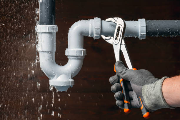 Professional Leak Detection technician working in Lemon Springs, NC